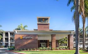 La Quinta Inn & Suites Orange County Airport